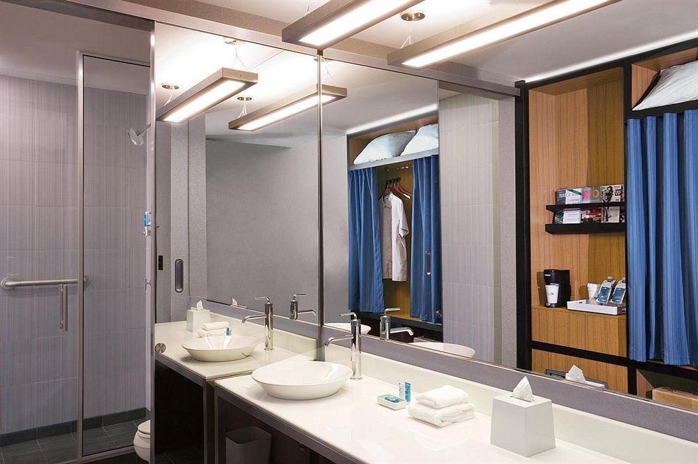 Aloft Cleveland Downtown Hotel Buitenkant foto